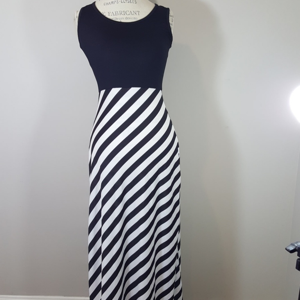 ❤4 for 20❤  Haoocu maxi dress